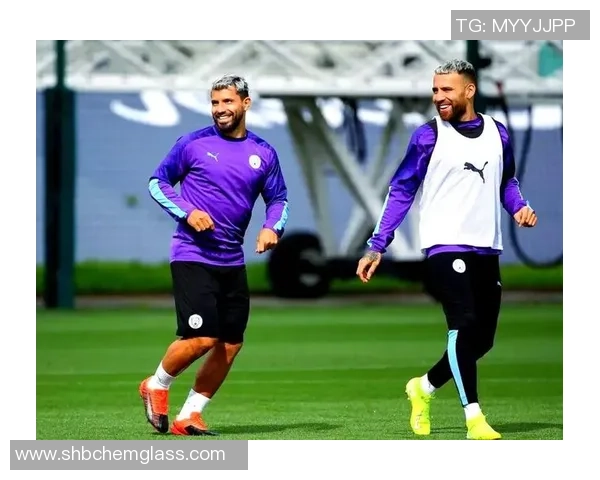 足球明星身价与时薪的惊人对比揭示职业生涯的财富秘密 足球明星身价与时薪的惊人对比揭示职业生涯的财富秘密